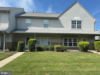 16 Sassafras Ct, North Brunswick, NJ 08902