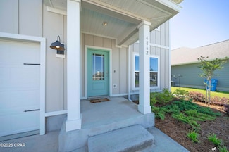 4862 Sweetspire Dr, Panama City, FL 32404