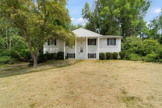 163 E Campville Rd, Endicott, NY 13760