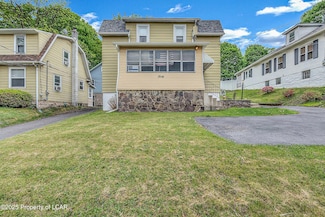 40 Harris Hill Rd, Shavertown, PA 18708