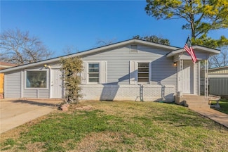 1311 W 3a St, McGregor, TX 76657