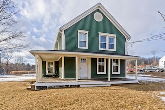 61 Hastings Rd, Southwick, MA 01077