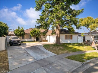 11617 Marigold Cir, Fountain Valley, CA 92708
