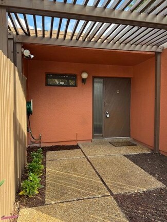 1501 Hammock Ln, Pembroke Pines, FL 33026