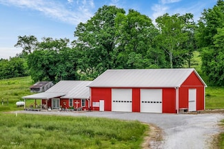 220 Little Salt Creek Rd, Carthage, TN 37030