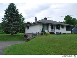 9561 Ward St, Holland Patent, NY 13354