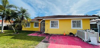12472 SW 220th St, Miami, FL 33170