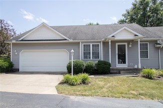 3278 Sumser St NW Unit 2, North Canton, OH 44720