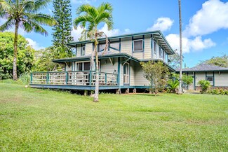 5645 Kahiliholo Rd, Kilauea, HI 96754