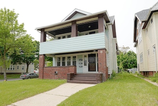 2901 N 37th St Unit 2903, Milwaukee, WI 53210