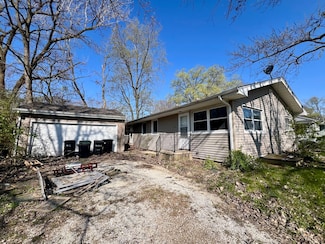 1011 N Coler Ave, Urbana, IL 61801