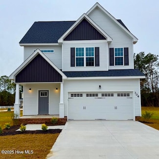 304 Broadleaf Dr, Jacksonville, NC 28546