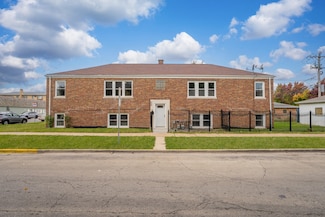 7133 W 16th St, Cicero, IL 60804
