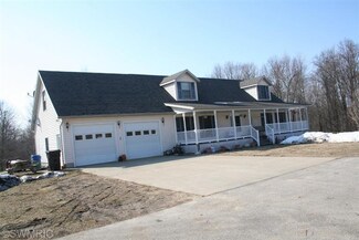 2542 Park Rd, Eau Claire, MI 49111