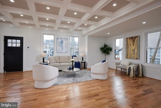 919 Hamilton St NW, Washington, DC 20011