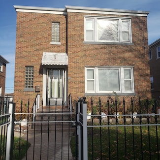 2724 W Gregory St Unit 2, Chicago, IL 60625