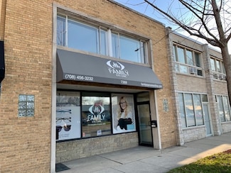 7369 W North Ave Unit 2, River Forest, IL 60707