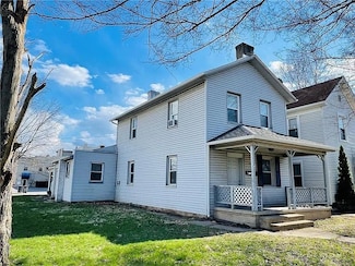 12 E Main St, West Carrollton, OH 45449