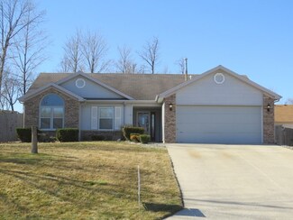 710 Willowood Dr, Ossian, IN 46777