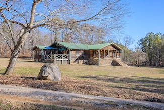 1324 Cooper Rd, Summerville, GA 30747