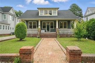 118 S Broad St, Suffolk, VA 23434