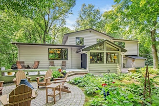 6678 Hemlock Ln N, Maple Grove, MN 55369