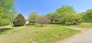 15131 E Winchester Dr, Claremore, OK 74017