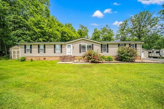 1706 Woodland Rd, Espyville, PA 16424