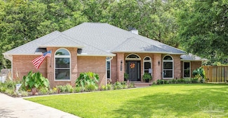 3372 Indian Hills Cir, Milton, FL 32571