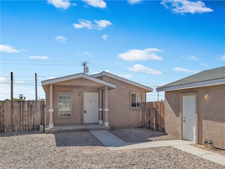 17647 Palowalla Rd, Blythe, CA 92225