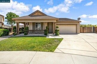 22 Solstice Ct, Oakley, CA 94561