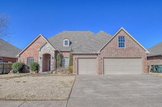 608 Ridge Lake Blvd, Norman, OK 73071