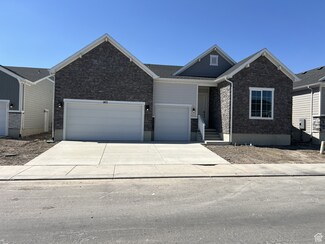 263 E Polaris Dr Unit 104, Saratoga Springs, UT 84045