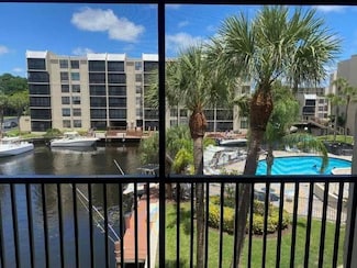 11 Royal Palm Way Unit 3030, Boca Raton, FL 33432
