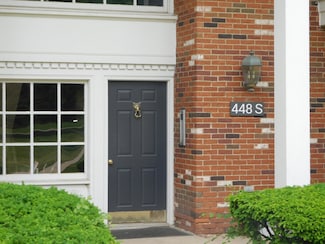 448 Fox Hills Dr S Unit 3, Bloomfield Hills, MI 48304