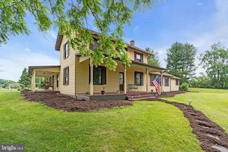 2072 Senseny Rd, Berryville, VA 22611