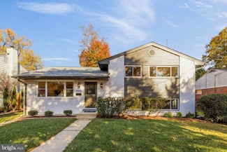 10223 Leslie St, Silver Spring, MD 20902