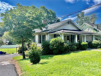 113 Evans St, Morganton, NC 28655