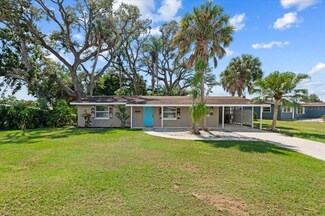 311 Dorchester Dr, Venice, FL 34293