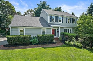 17 Mulberry Ln, Canton, MA 02021