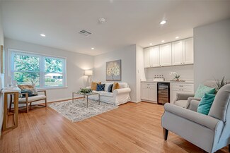 3014 Groven St, Houston, TX 77092