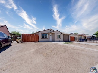 932 W L Moreno St, Calexico, CA 92231