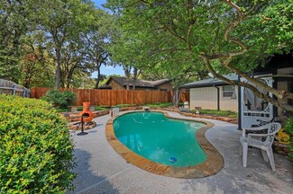 2825 Hurstview Dr, Hurst, TX 76054