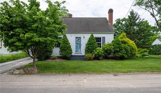 4 Diana Ave, Smithfield, RI 02917