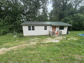 3685 Morrow Rd, Huntington, WV 25701