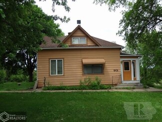 901 N 20th St, Clarinda, IA 51632