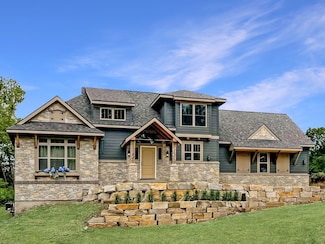 2619 Sanctuary Ln, Spring Grove, IL 60081