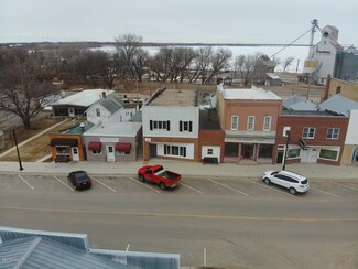 46 W Main St, Osakis, MN 56360