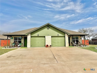1004 Leah Dr, Troy, TX 76579