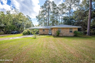 201 Locust St, Gulfport, MS 39507